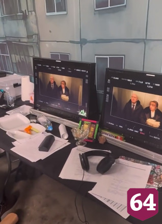 Саратовский актер поделился кадрами с площадки новых «Праздников»